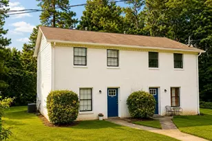 862 Tybee Ct, Lawrenceville, GA 30046 - Photo 2