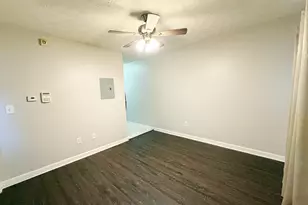 420 Rawson St SW, Atlanta, GA 30312 - Photo 2