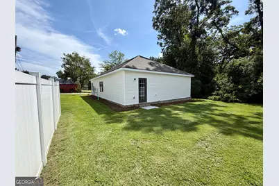 6 Roundtree Street, Statesboro, GA 30458 - Photo 4