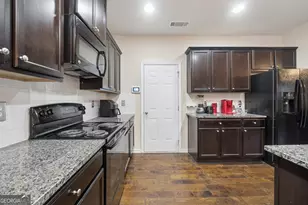 2889 Cooper Brook Dr, Snellville, GA 30078 - Photo 14