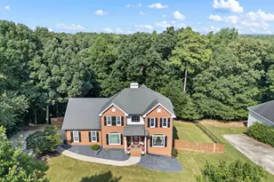 1620 Woodridge Bend, McDonough, GA 30252 - Photo 4
