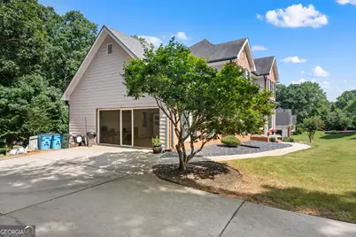 1620 Woodridge Bend, McDonough, GA 30252 - Photo 10