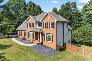 1620 Woodridge Bend, McDonough, GA 30252 - Photo 2