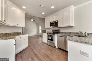 55 Inman Pk, Winder, GA 30680 - Photo 4