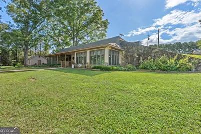 818 McCrary Road, Molena, GA 30258 - Photo 2