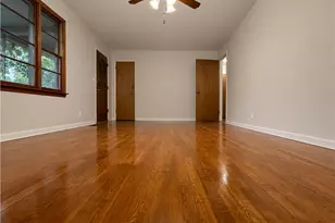 154 Poplar Cir, Lagrange, GA 30241 - Photo 4