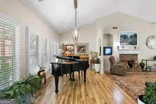 565 Jefferson Walk Cir, Jefferson, GA 30549 - Photo 16