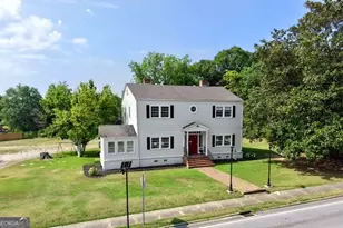 18046 Main St, Woodbury, GA 30293 - Photo 2