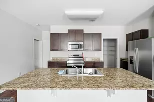 2024 S Sawgrass Dr E, Hampton, GA 30228 - Photo 14