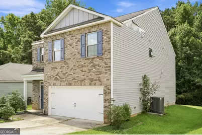 2024 S Sawgrass Drive E, Hampton, GA 30228 - Photo 2