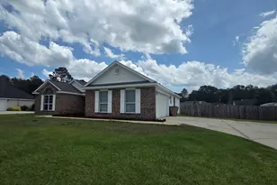 125 Joshua Cir, Ellabell, GA 31308 - Photo 2