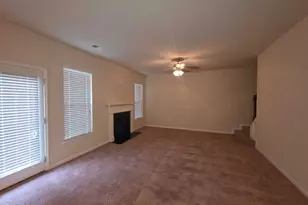 12180 Centerra Dr, Hampton, GA 30228 - Photo 8