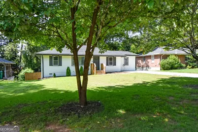 2805 Long Way, Decatur, GA 30032 - Photo 4