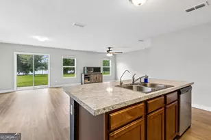 236 Waters Edge Dr, Kingsland, GA 31548 - Photo 18