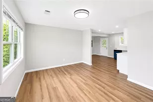 1639 Bridgeport Dr NW, Atlanta, GA 30318 - Photo 6