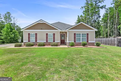 141 N Meadows Ridge Drive, Grantville, GA 30220 - Photo 2