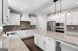 115 Lapis Lake, Fayetteville, GA 30215 - Photo 6