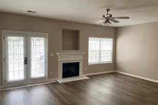 5092 Windsor Forrest Ln, Atlanta, GA 30349 - Photo 6