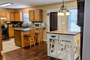 76 3rd Ave, Hawkinsville, GA 31036 - Photo 6