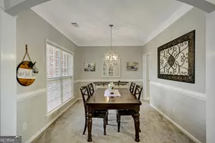 381 Rosebay Ln, Sharpsburg, GA 30277 - Photo 6
