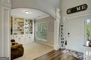 381 Rosebay Ln, Sharpsburg, GA 30277 - Photo 4