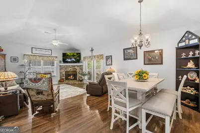 419 Long View Cir., Hiawassee, GA 30546 - Photo 8
