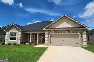 114 Fox Glove, Byron, GA 31008 - Photo 1