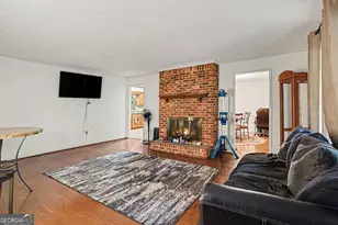 7649 Ciboney Dr, Jonesboro, GA 30236 - Photo 8