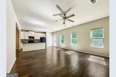 206 Daisy Circle, McDonough, GA 30252 - Photo 4