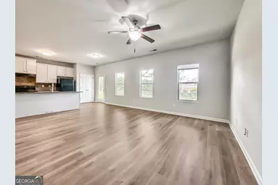 196 Daisy Circle, McDonough, GA 30252 - Photo 4