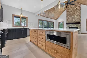 1729 Barnes Chapel Rd, Blue Ridge, GA 30513 - Photo 6