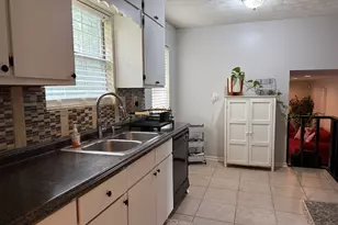 3823 Rock Hollow Ct, Conley, GA 30288 - Photo 4