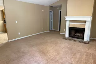 1220 N Hampton Dr, Hampton, GA 30228 - Photo 2