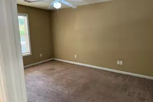 1220 N Hampton Dr, Hampton, GA 30228 - Photo 6