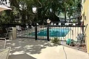 609 Beachview Dr, Saint Simons, GA 31522 - Photo 4