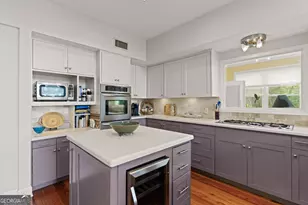 207 Military Rd, Saint Simons, GA 31522 - Photo 18