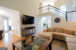 95 Crescent Cir, Newnan, GA 30265 - Photo 6