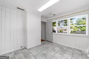 204 N Walnut St, Greensboro, GA 30642 - Photo 10