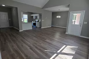 164 Charlotte Dr, Statham, GA 30666 - Photo 2