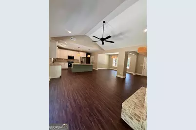 168 Oak Leaf Circle SE, Eatonton, GA 31024 - Photo 4