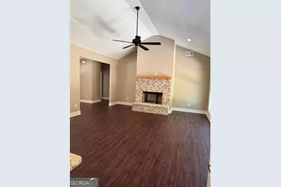 168 Oak Leaf Circle SE, Eatonton, GA 31024 - Photo 2