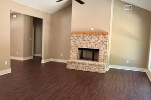 168 Oak Leaf Circle SE, Eatonton, GA 31024 - Photo 2