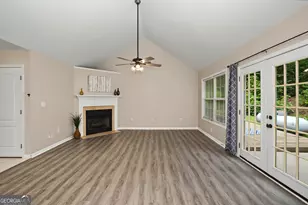325 Leonard Rd, Lagrange, GA 30241 - Photo 10