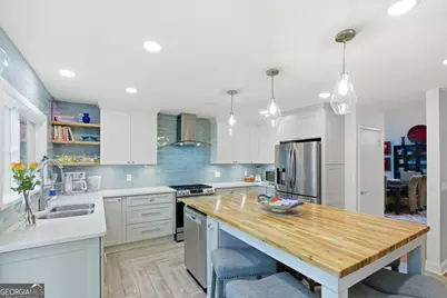 270 Lakeview Ridge W, Roswell, GA 30076 - Photo 18