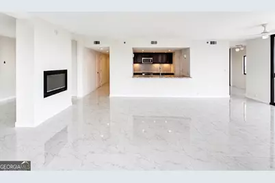 3481 Lakeside Drive NE #APT P201, Atlanta, GA 30326 - Photo 10