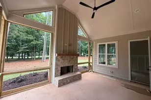 1290 Lake Dr, Greensboro, GA 30642 - Photo 10