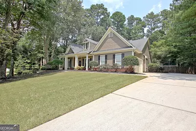 155 Browns Crossing Drive, Fayetteville, GA 30215 - Photo 2