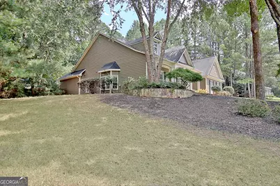 155 Browns Crossing Drive, Fayetteville, GA 30215 - Photo 4