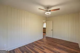 127 Fourth St SW, Milledgeville, GA 31061 - Photo 12