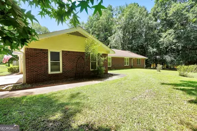 145 Stoneridge Way, Fayetteville, GA 30215 - Photo 2
